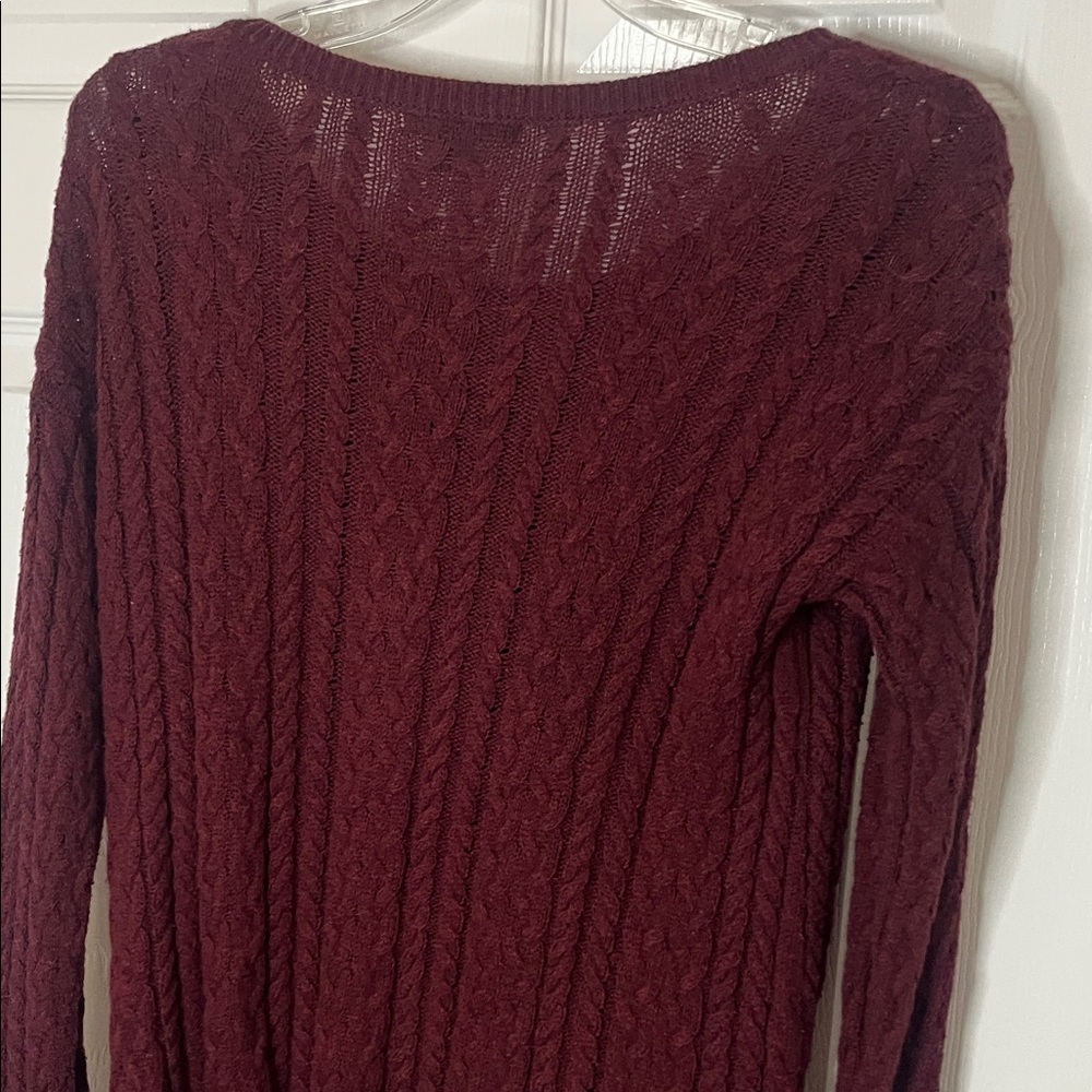 American Eagle Outfitters Maroon Cable Knit Sweater - Picture 5 of 5